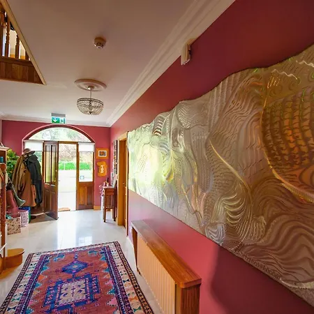 Lynster House 莫纳汉