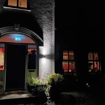 Lynster House Πανσιόν Monaghan