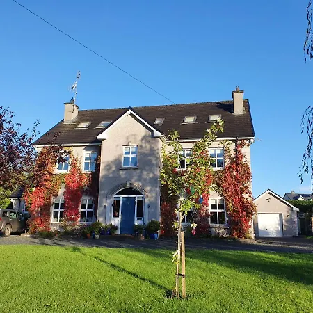 Lynster House Guest house