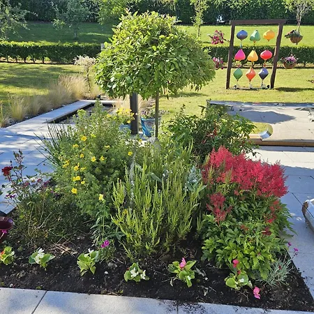 Konukevi Lynster House 5*