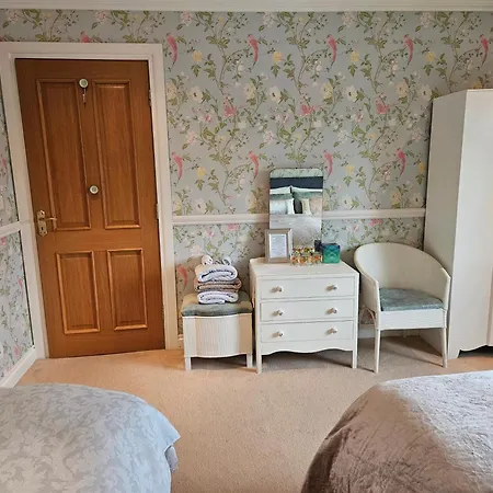 Гостевой дом Lynster House Монахан