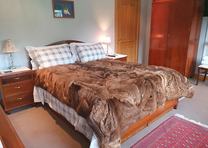 Lynster House Pensionat