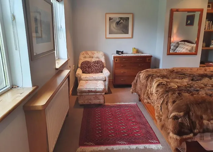 Pensión Lynster House