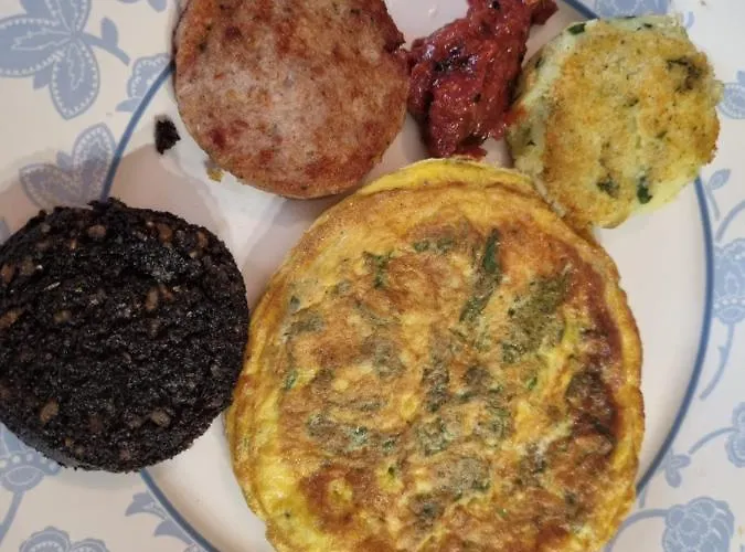 Lynster House Pensionat 5*